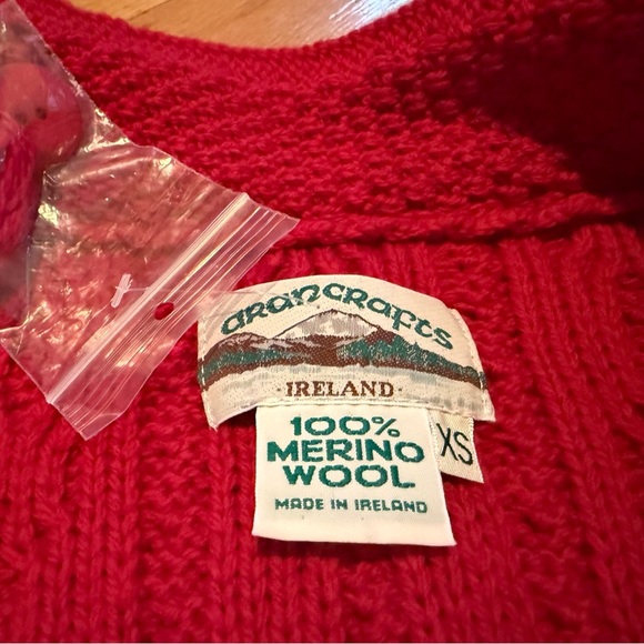 Aran Crafts Ireland Merino Wool Cable Knit Long Cardigan Red Women’s Sz XS NWOT - Picture 6 of 13